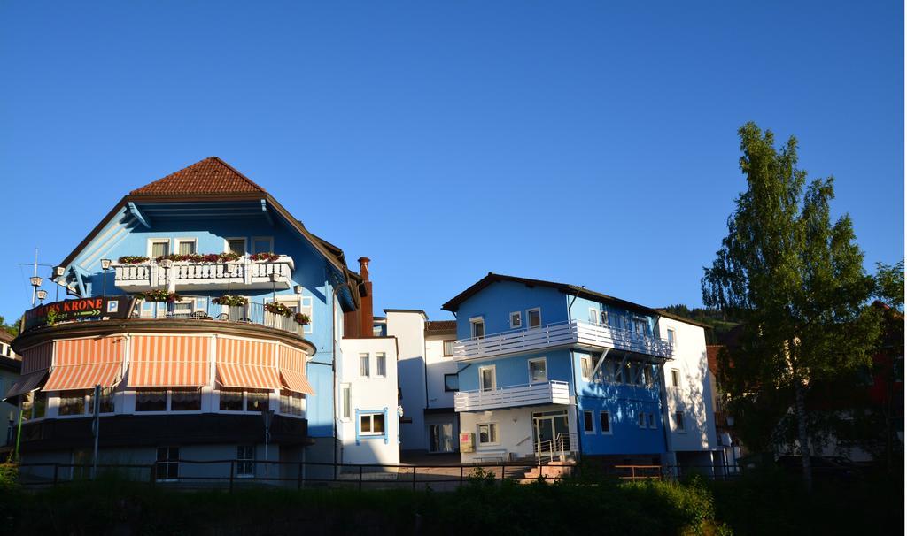 Wellness Hotel Garni Krone Baiersbronn Bagian luar foto