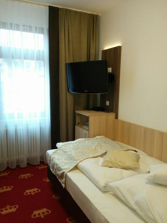 Wellness Hotel Garni Krone Baiersbronn Bagian luar foto