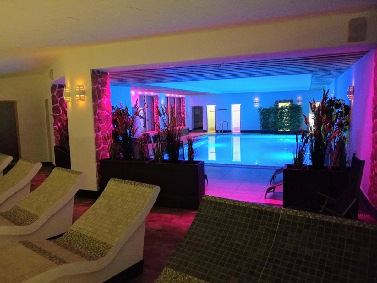 Wellness Hotel Garni Krone Baiersbronn Bagian luar foto